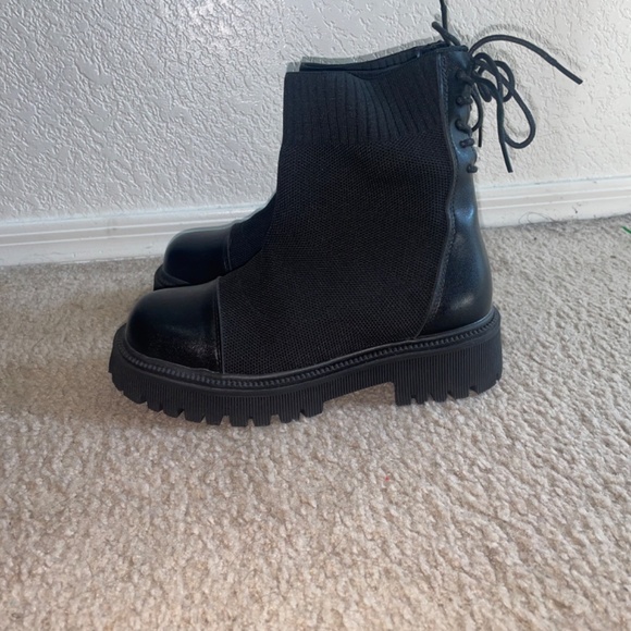 Black Combat Boots - Picture 4 of 7